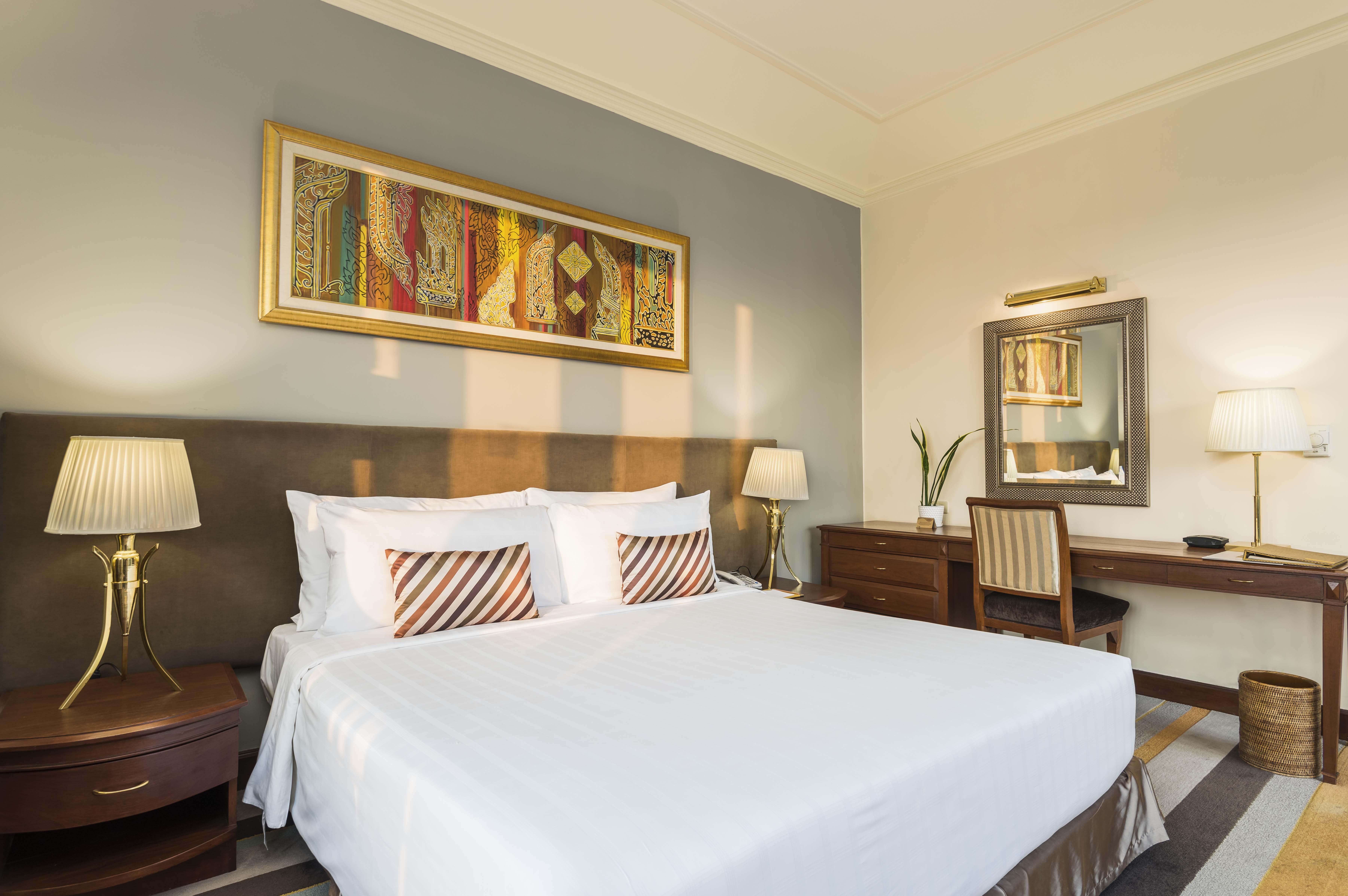 Chatrium Hotel Royal Lake Yangon Esterno foto